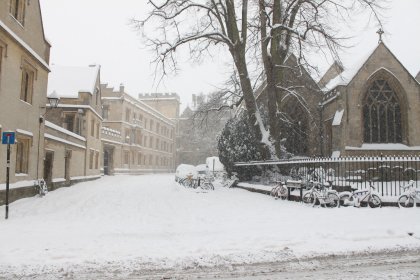 snow clearance in Oxfordshire